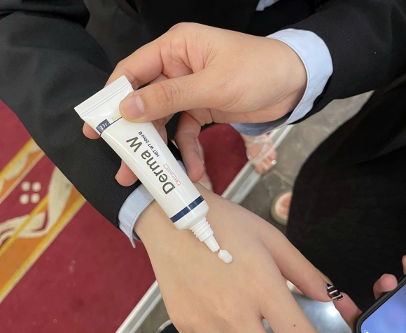 [Dr.Innoderm]_Kem Làm Trắng Sáng Da_Derma W Dr.Innoderm_Sản phẩm chính hãng_Xuất VAT 100%